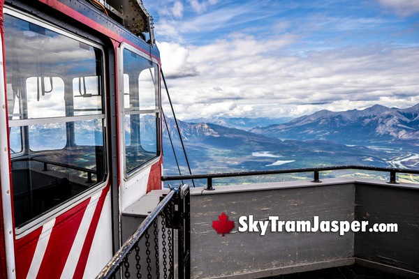 Jasper SkyTram in April